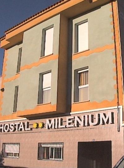 Hostal Milenium Els Monjos ภายนอก รูปภาพ