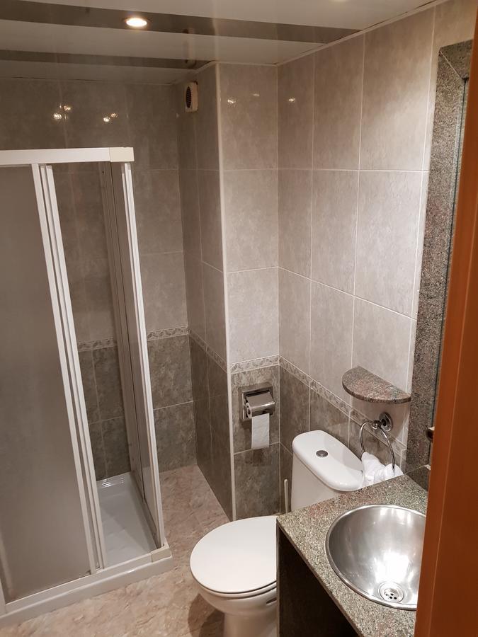 Hostal Milenium Els Monjos ภายนอก รูปภาพ